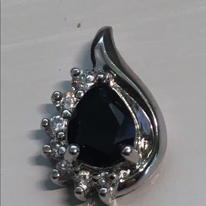 Sapphire n Diamond Pendant